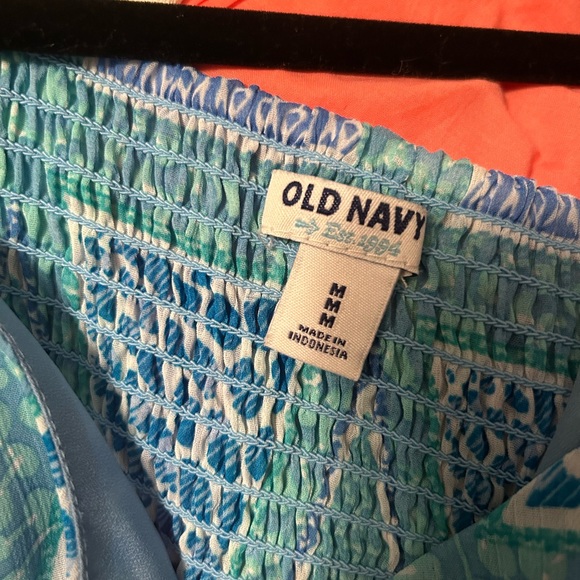 Spring dress - Picture 3 of 3